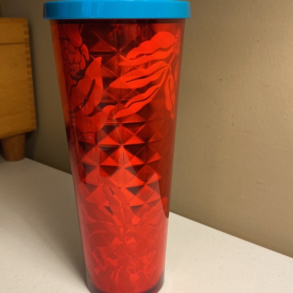 Starbucks Holiday Holly Red Foil Venti Tumbler - Picture 3 of 8